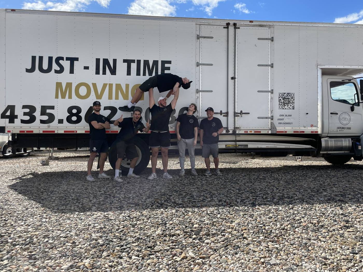The same crew standard, whatever we are moving — Just-In-Time Moving